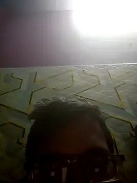 Juli_80 webcam