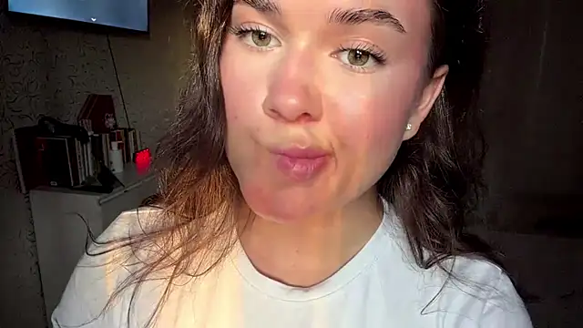 cuteshowy webcam