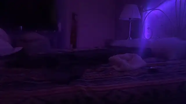 LilithRiaghanSkye webcam