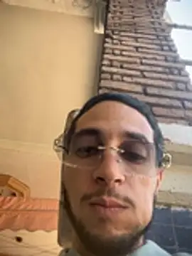 Leroiahmed22 webcam