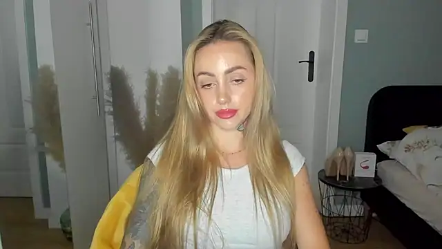 sexyCoralie webcam