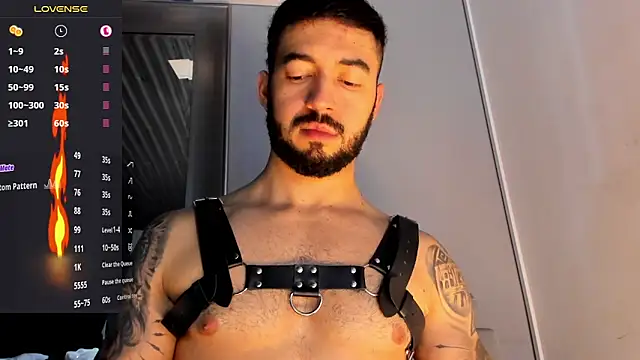 markwalker__ (M young) - Show hard cock 🔥#leather #party #smoke