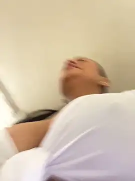 Niselllld - Female webcam sex chat