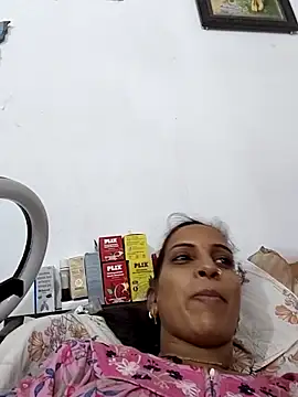 Sexy-Kajal2 webcam