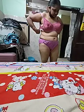 Joyti_07 webcam