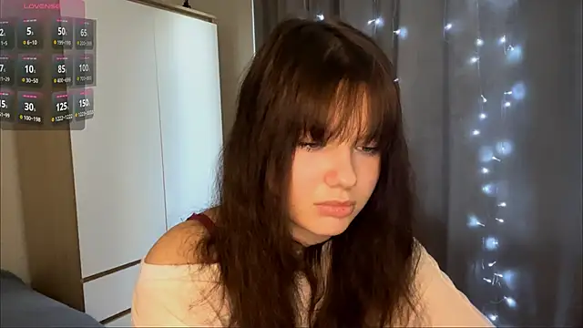EmilyMercurial webcam