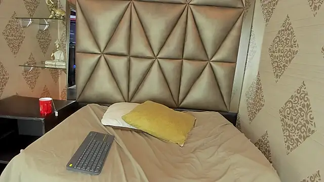 Violett_Carter webcam