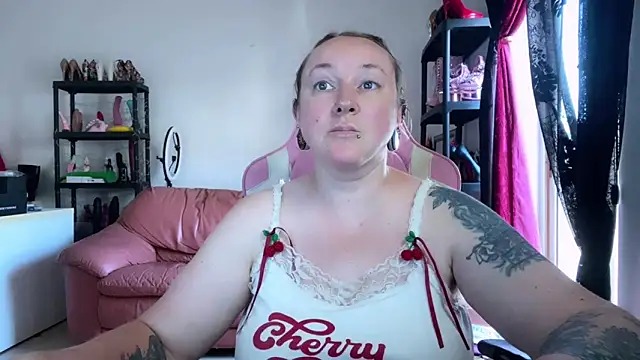 kisicaxx webcam
