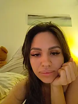 SiennaLuxexx webcam