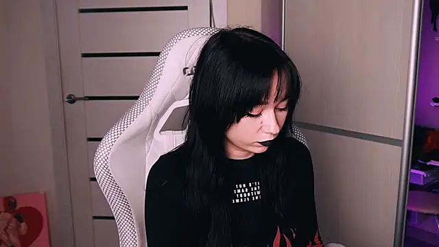 Kimiko__ webcam