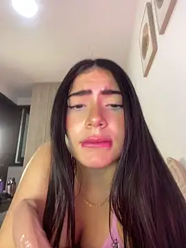 Mia_222 webcam