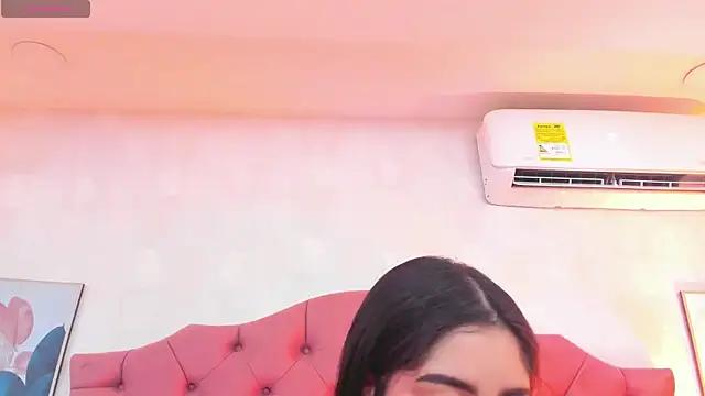 ThyaraJhons webcam