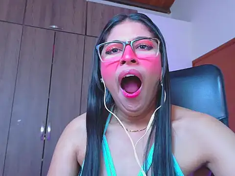 _ALLYSON18_ webcam