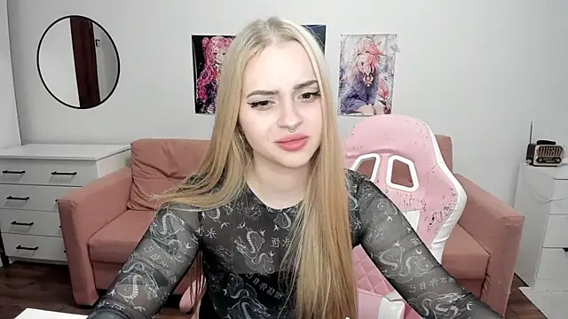 mistress_lain webcam
