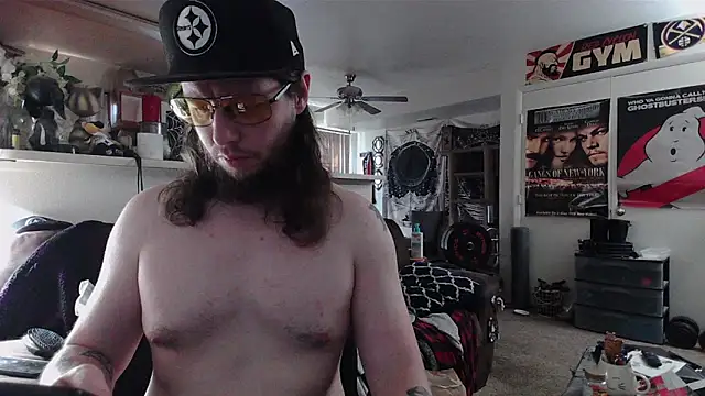biggerisbetter12 webcam