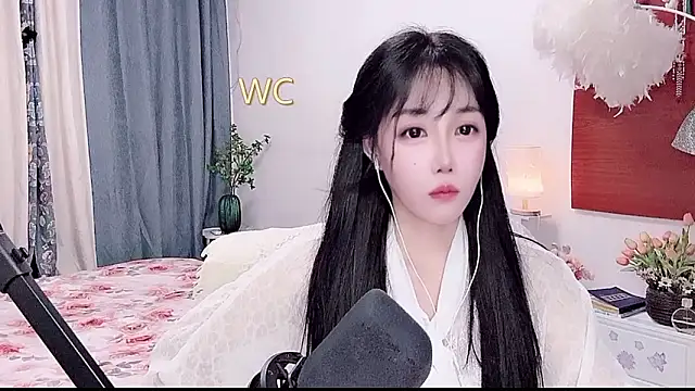 Laura_520 webcam