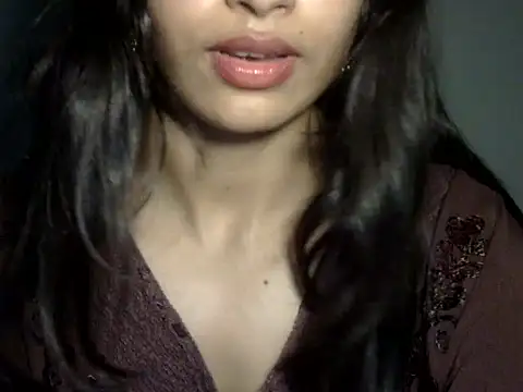 lusty_tanu webcam