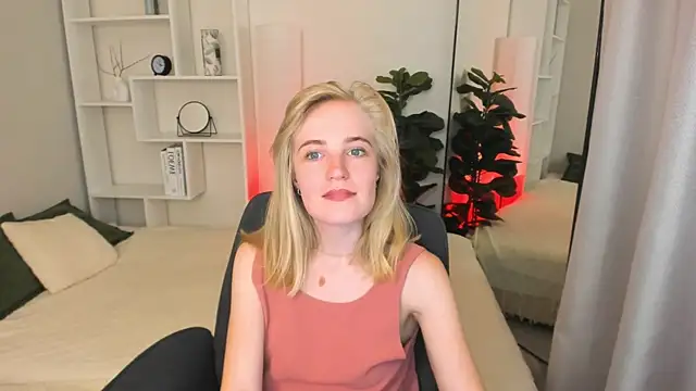 IrmaRonn webcam