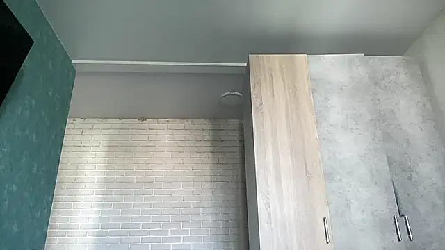 IssaMilf webcam