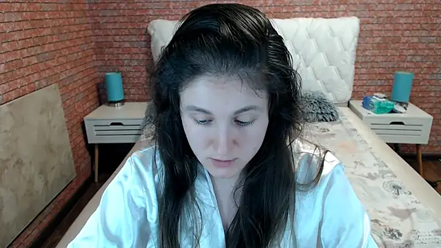 Holliy_Cooper webcam