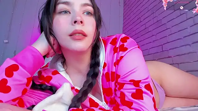 NatalForsy live cam on StripChat