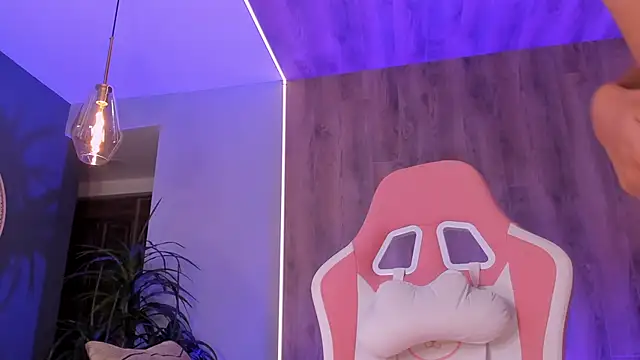 MaddyOwens webcam