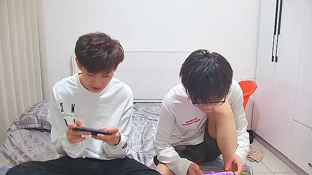 KK-cuteboy webcam