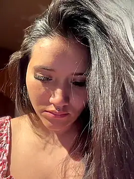 Veronica_Wins_ webcam