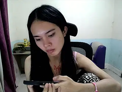 devine_goddess webcam
