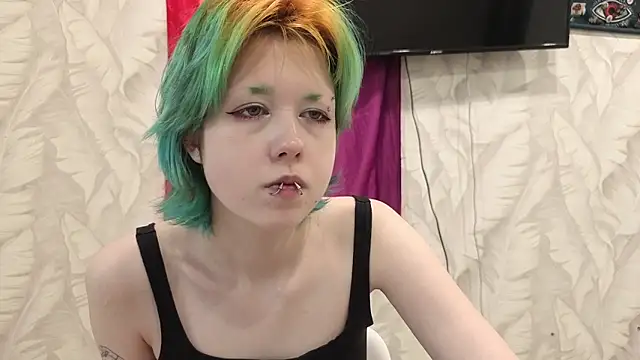 LittleKittenStar webcam