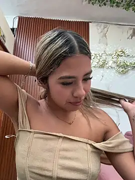 Kimmiebellarie webcam
