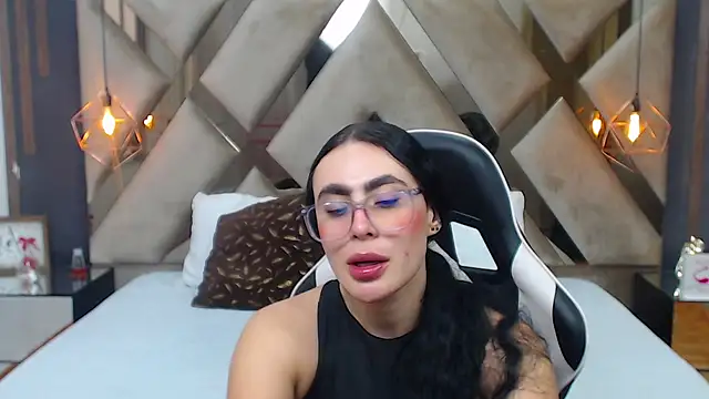 MartinaaFit webcam