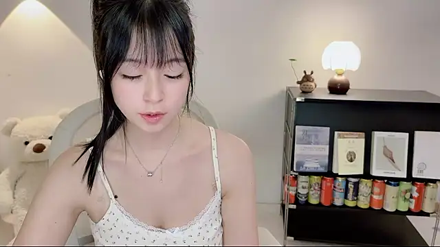 Onechestnut webcam
