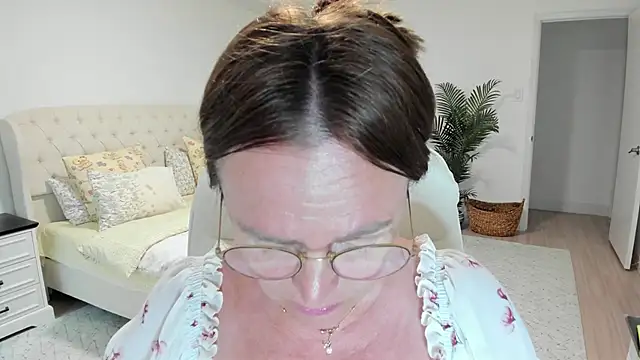 Vika73 webcam