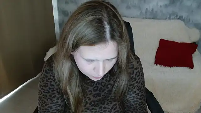 AdelinaLawson live cam on StripChat