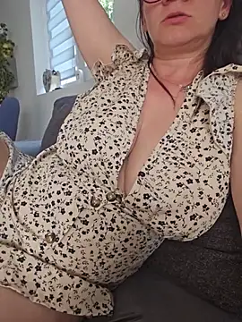 KristenVega webcam