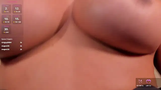 ArianaDumont webcam