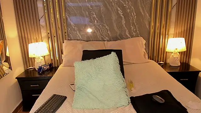 EmilyDiaaz webcam