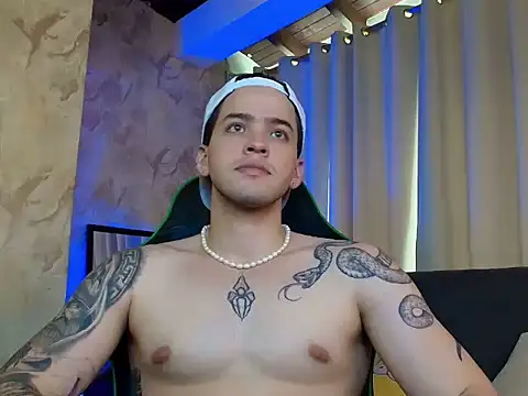 RONNY_COLTON webcam