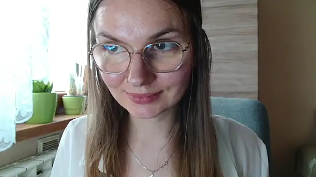 LooveELLYx webcam