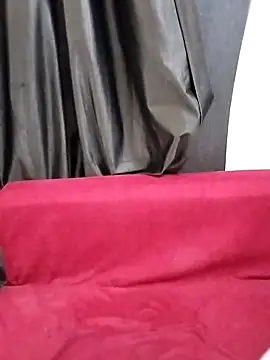 Roji_bha live cam on StripChat