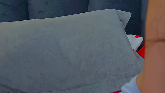 ArianaAllens webcam