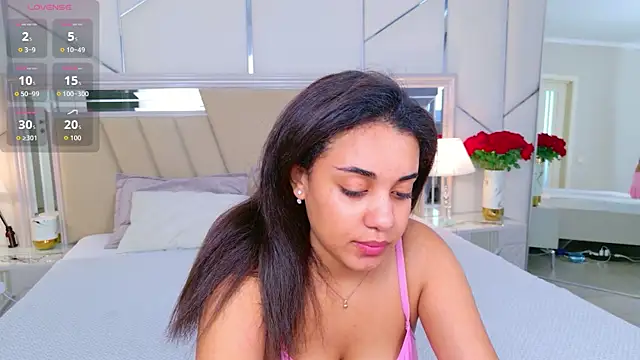 Luna_Cortier webcam