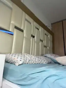 emily-Hornyy live cam on StripChat