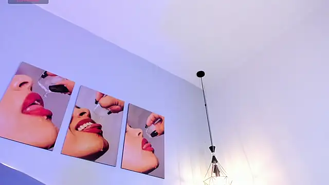 CannelaSmith webcam