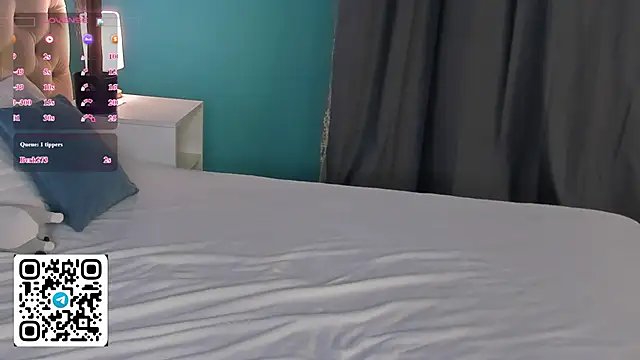Anellyball live cam on StripChat