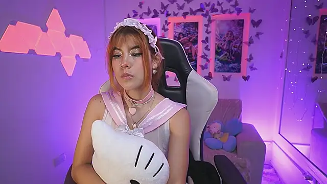 DahliaGrey webcam