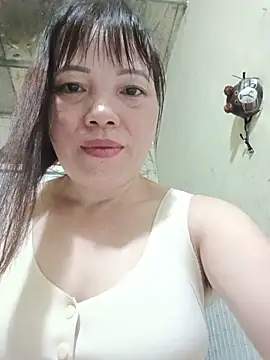 Sana-vn live cam on StripChat