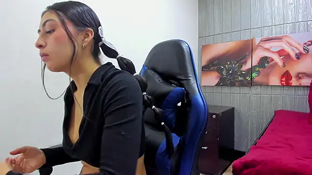 angell_cooper8 live cam on StripChat