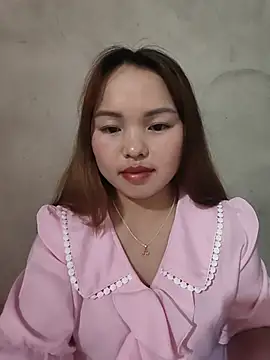 Mina_xYx live cam on StripChat